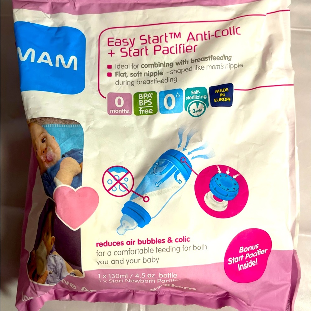 Easy Start Anti Colic baby bottle and pacifier set